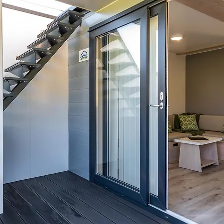 Floating House - Aria Apartamento Pula