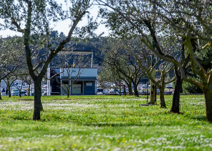 דירה Floating House - Aria *