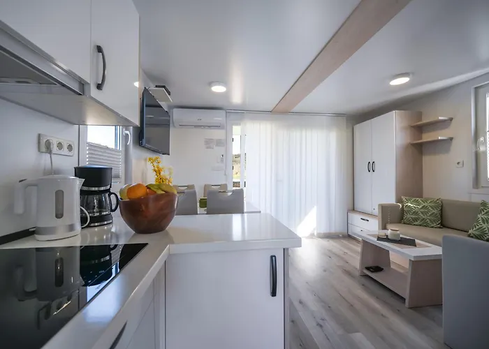 דירה Floating House - Aria *