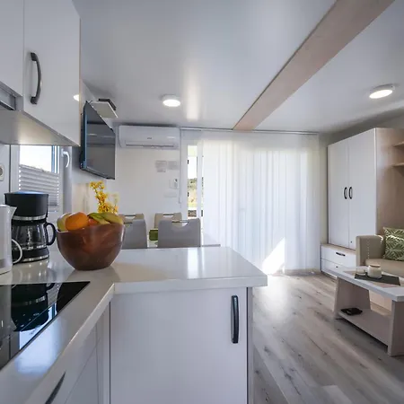 Lägenhet Floating House - Aria *